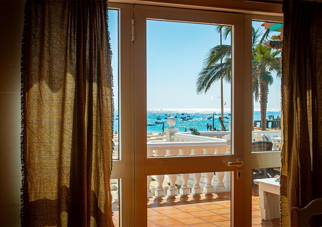 Vista Mar - Seafront Holiday Apartments Santa Maria Room photo